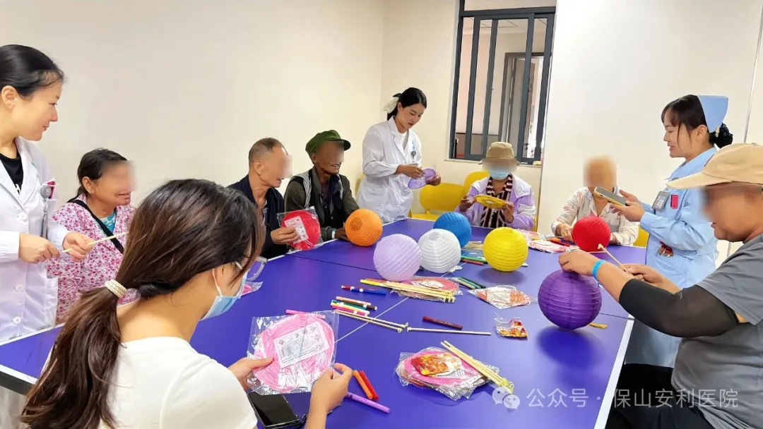 保山安利醫(yī)院腫瘤科“巧手繪燈籠，溫情迎佳節(jié)”主體活動(dòng)圓滿開展